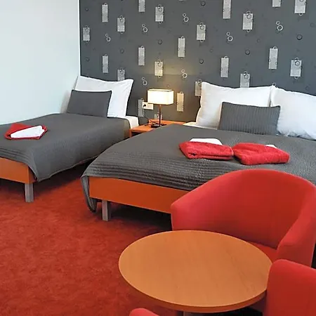 Limba Ctt Hotel Twardoszyn