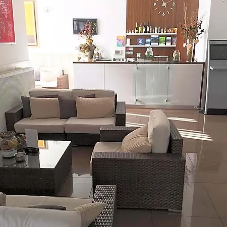 Hotel Limba Ctt