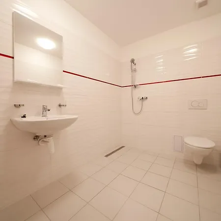 Limba Ctt Hotel 3*