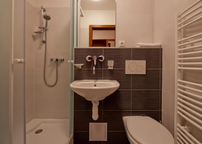 林姆巴ctt酒店 特夫尔多辛